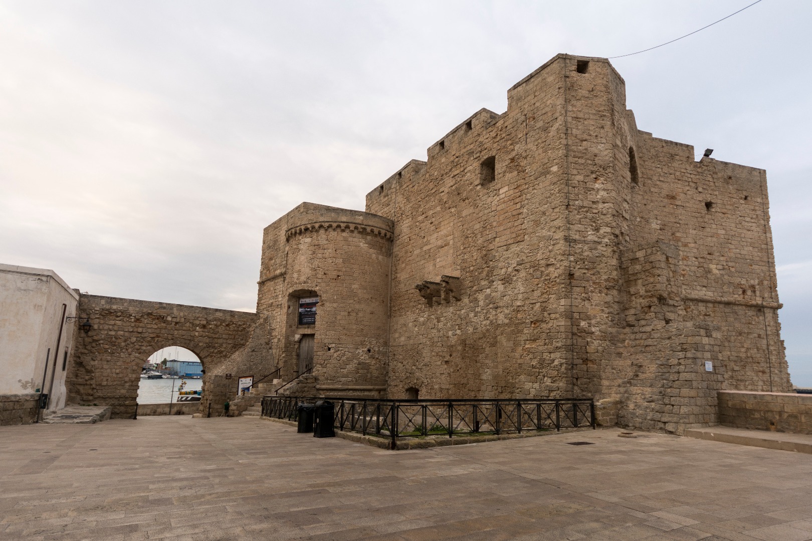 Castello di Carlo V di Monopoli